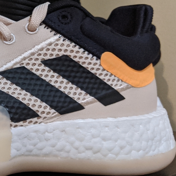 Adidas Marquee Boost - Picture 2 of 4